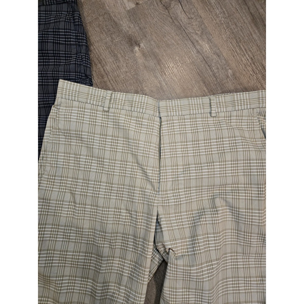 Men's Walter‎ Hagen Plaid Tan & White And Balck And White Golf Shorts Size 36 - Picture 2 of 5